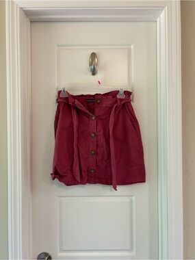 Abercrombie Casual Button-Front Women’s Skirt in Burgundy